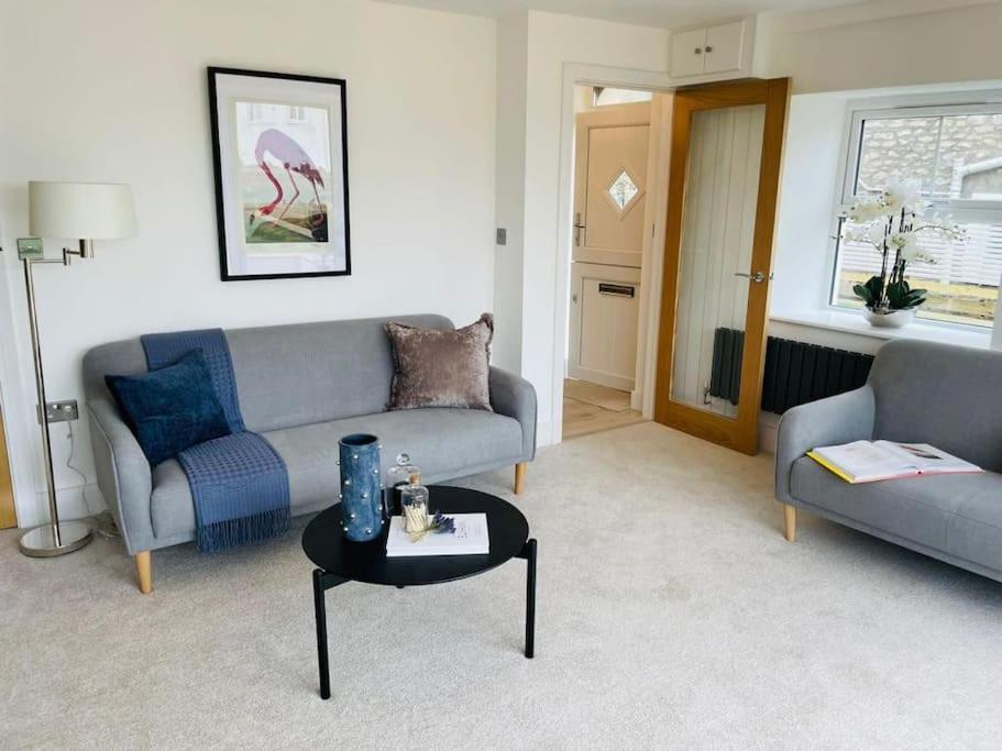 Charming Cottage Close To M4 Bridgend Bridgend  Ngoại thất bức ảnh